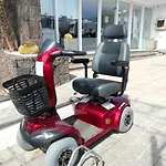 Orly Club Arena Dorada Apartman *