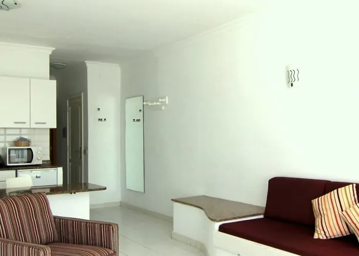 Orly Club Arena Dorada * Puerto del Carmen (Lanzarote)